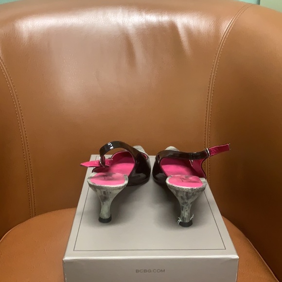 Heel - Picture 3 of 3